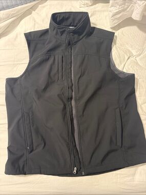 Men's Black Softshell Vest with High Collar - Unbranded